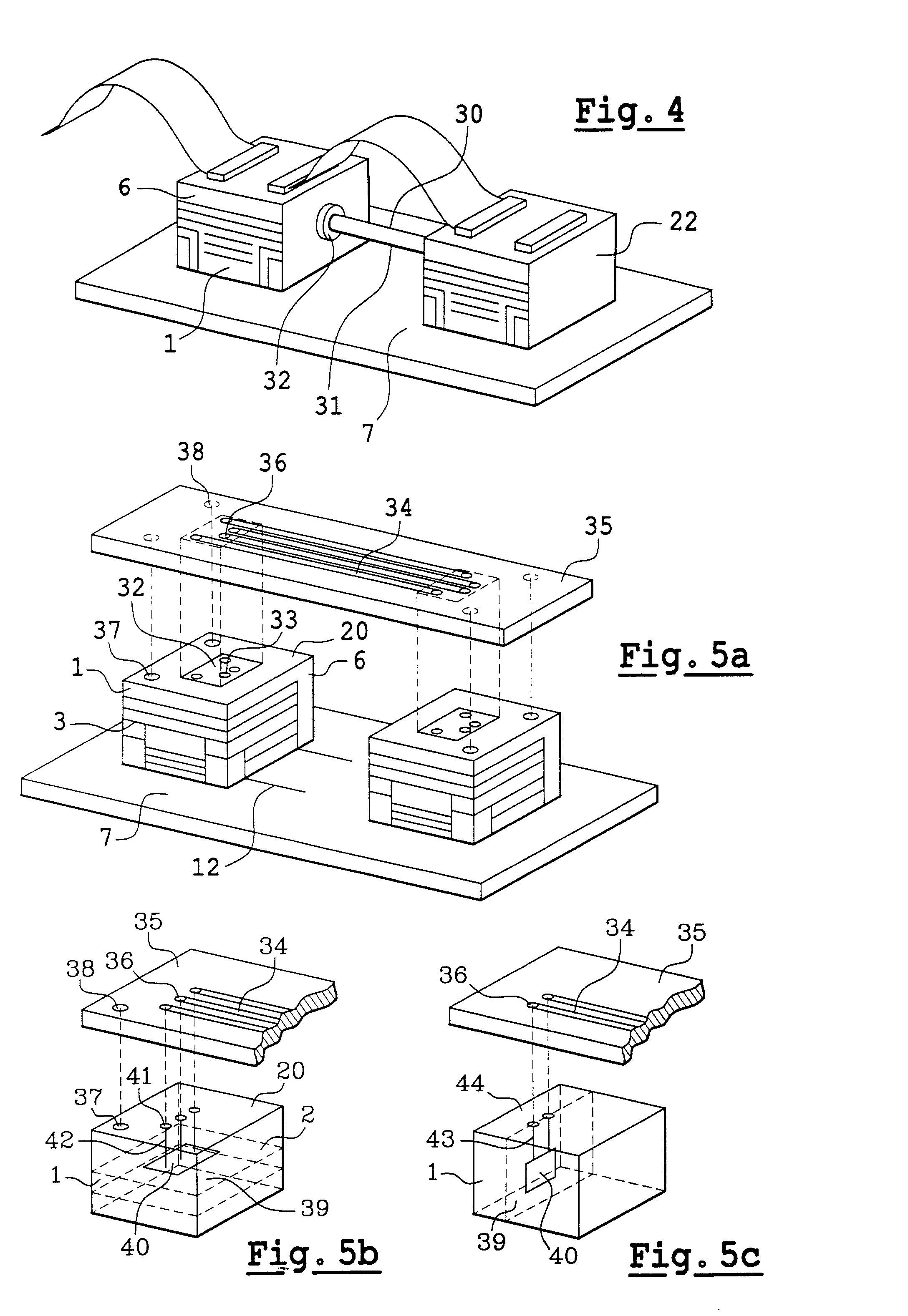 Electronic assembly having high interconnection density