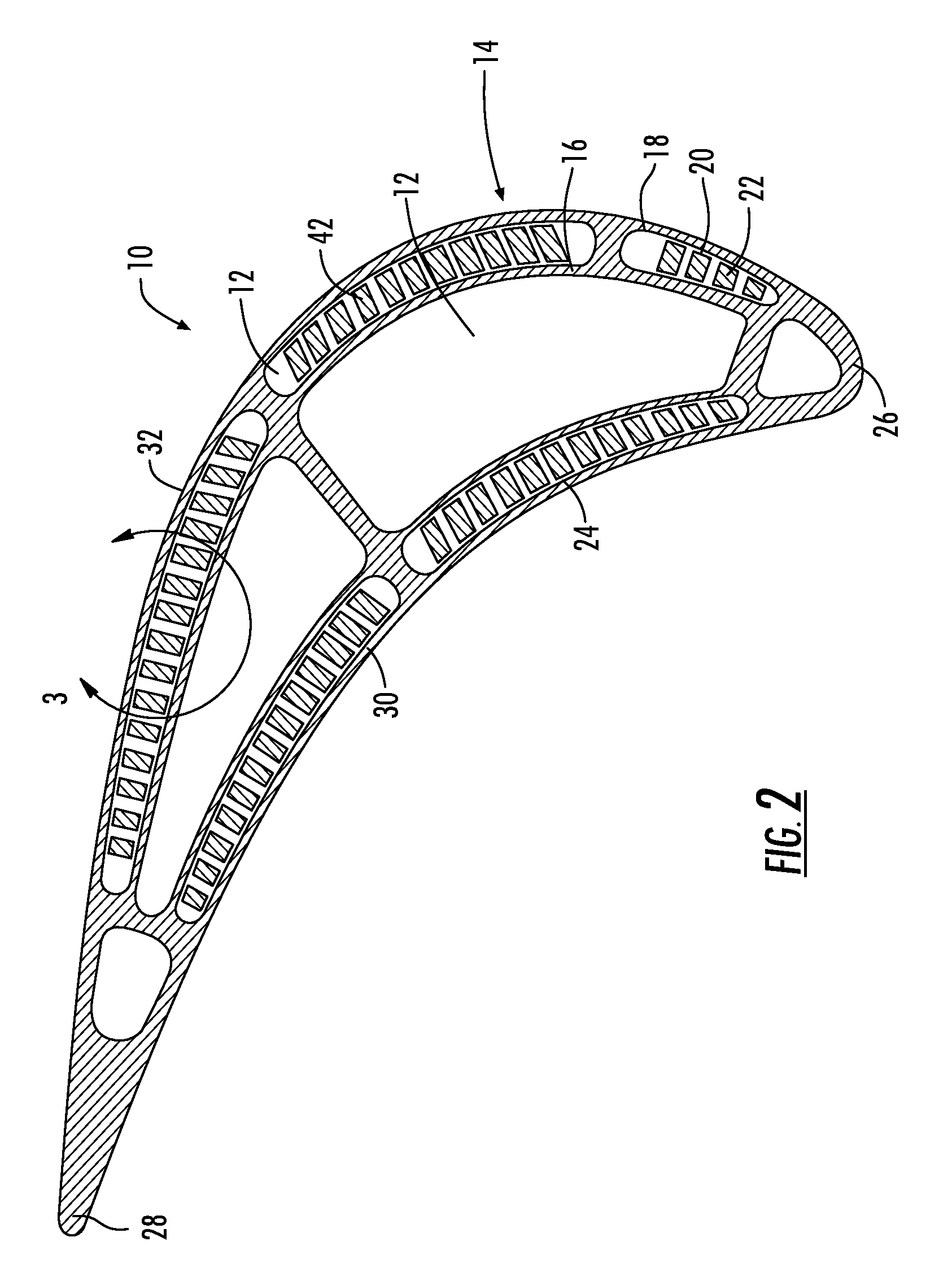 Turbine Airfoil with a Compliant Outer Wall