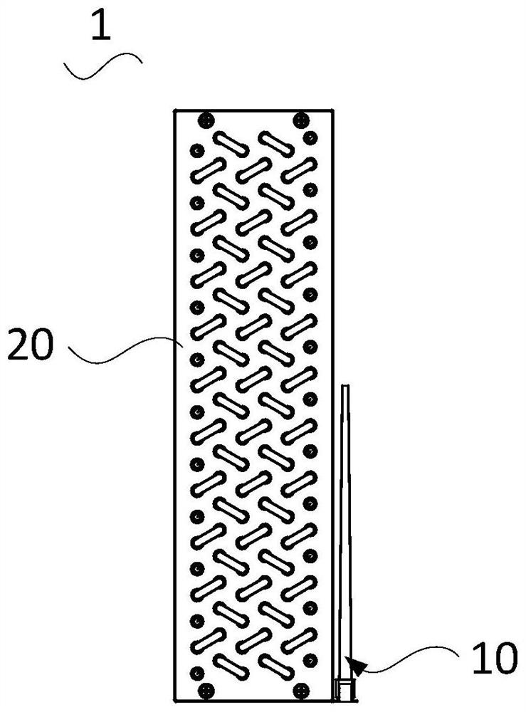 Air conditioner and defrosting structure thereof