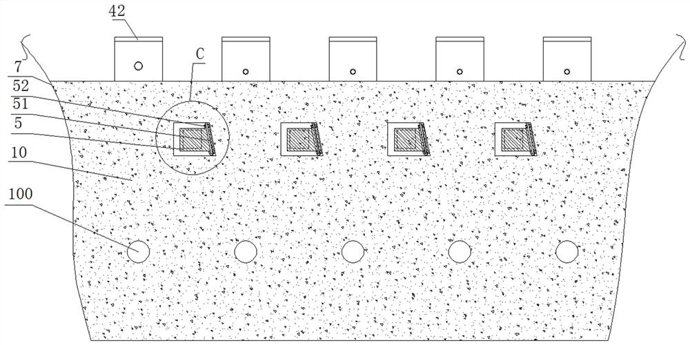 A flood discharge device for a reservoir