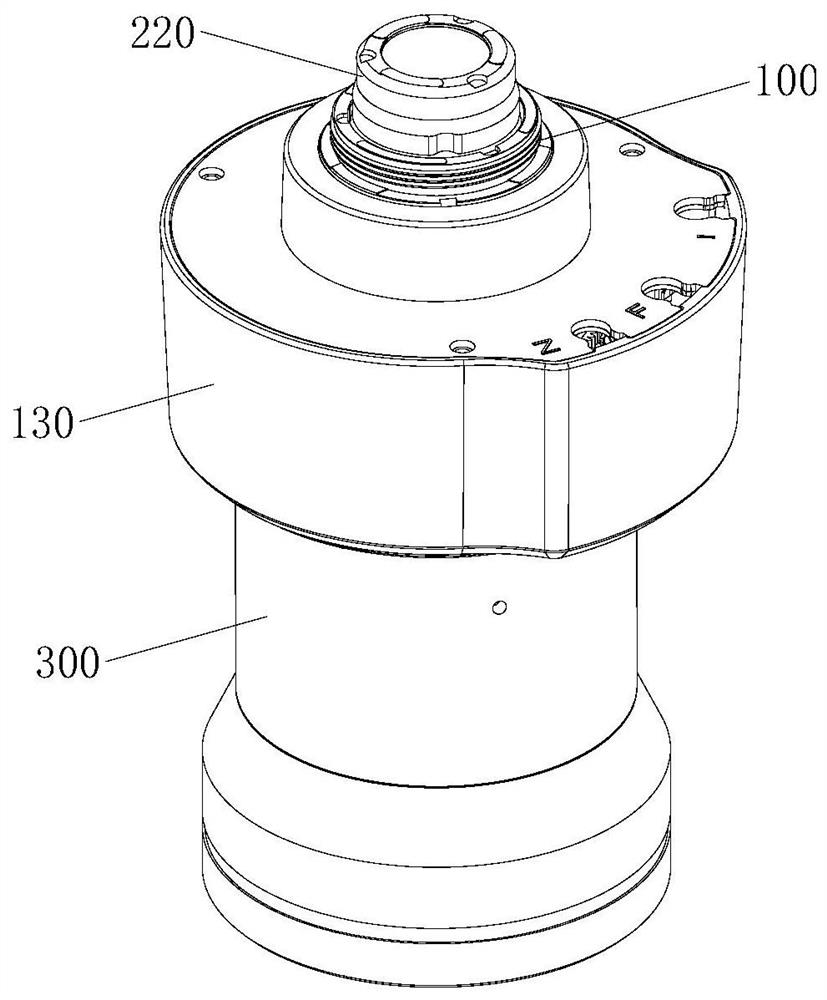 Novel zoom monitoring lens