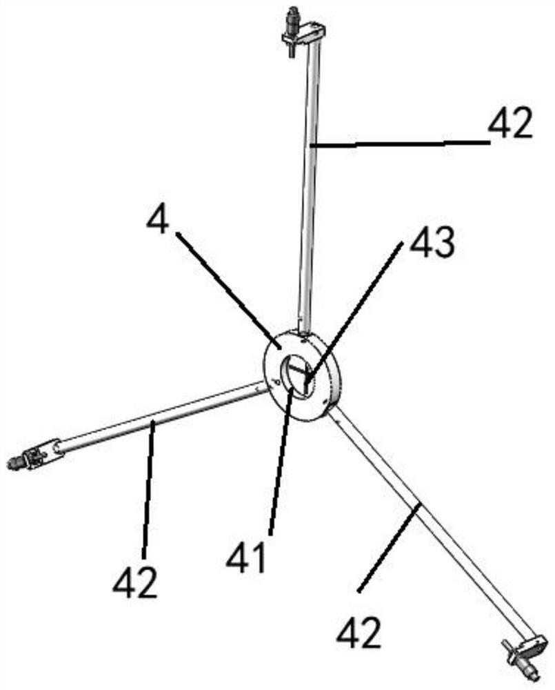 Device and method for adjusting center of laser decontamination light path of radioactive pipeline