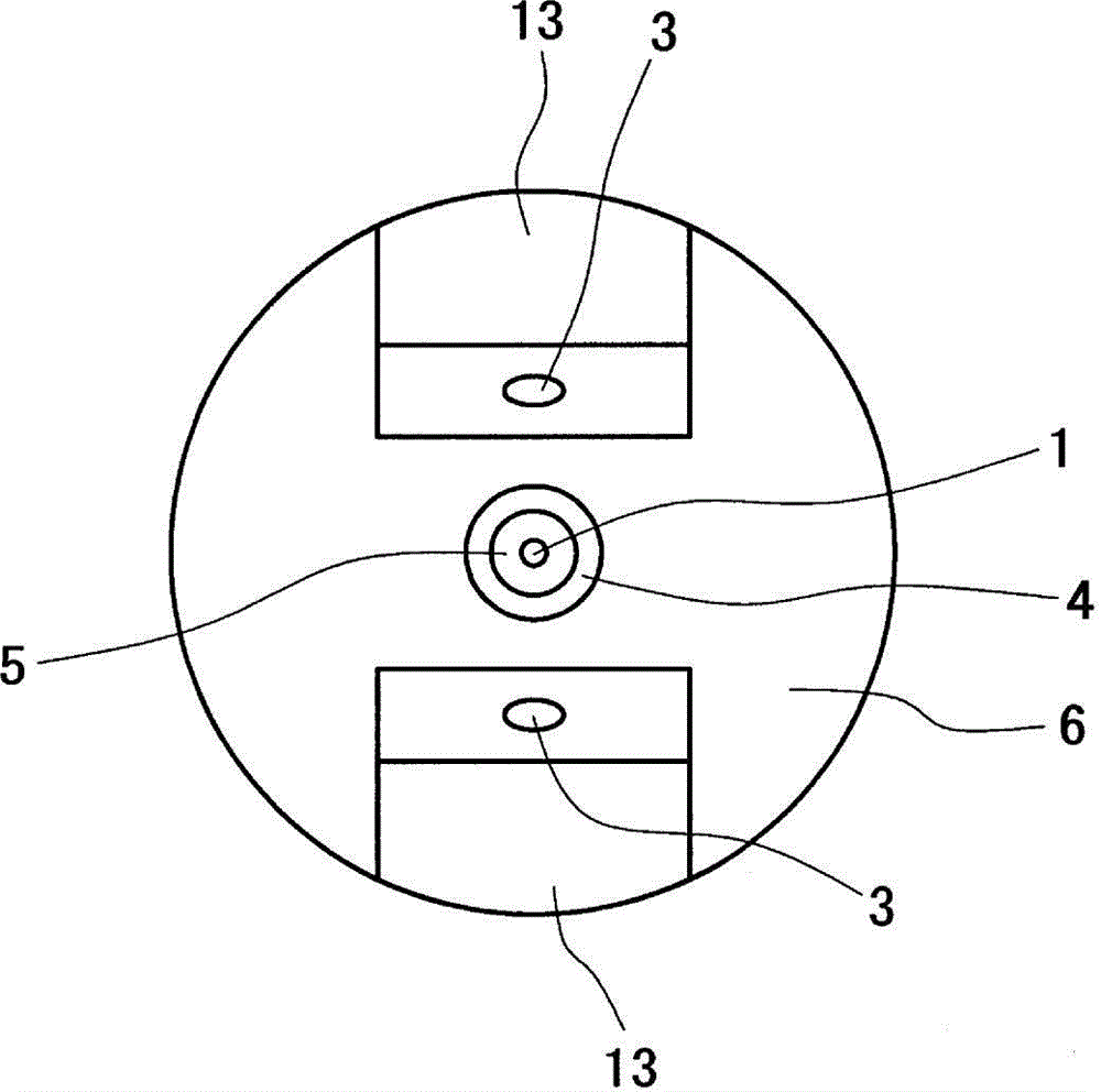 Device for spraying dry ice snow