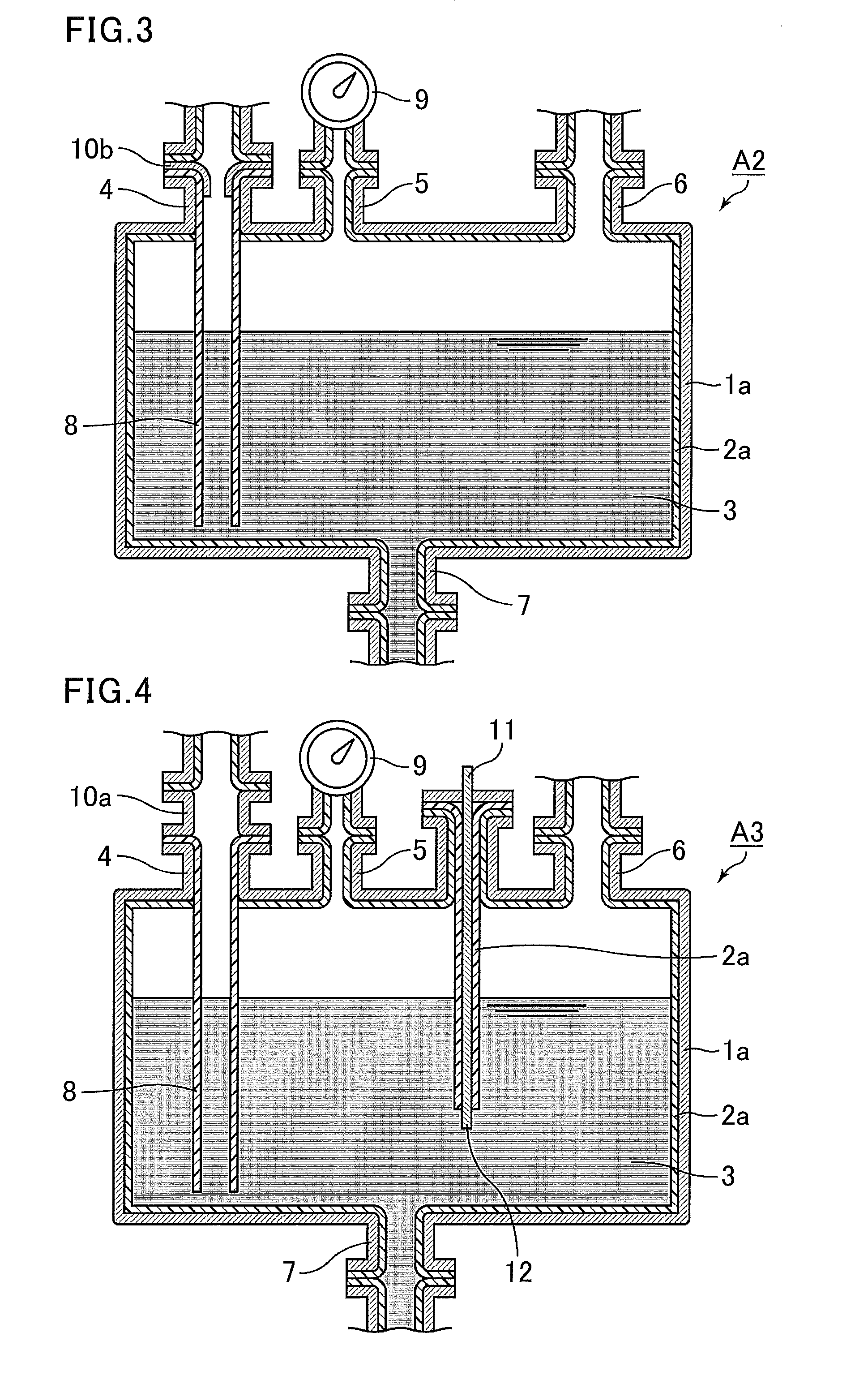 Pressure feed container, storage method using the pressure feed container, and method for transferring liquid using the pressure feed container