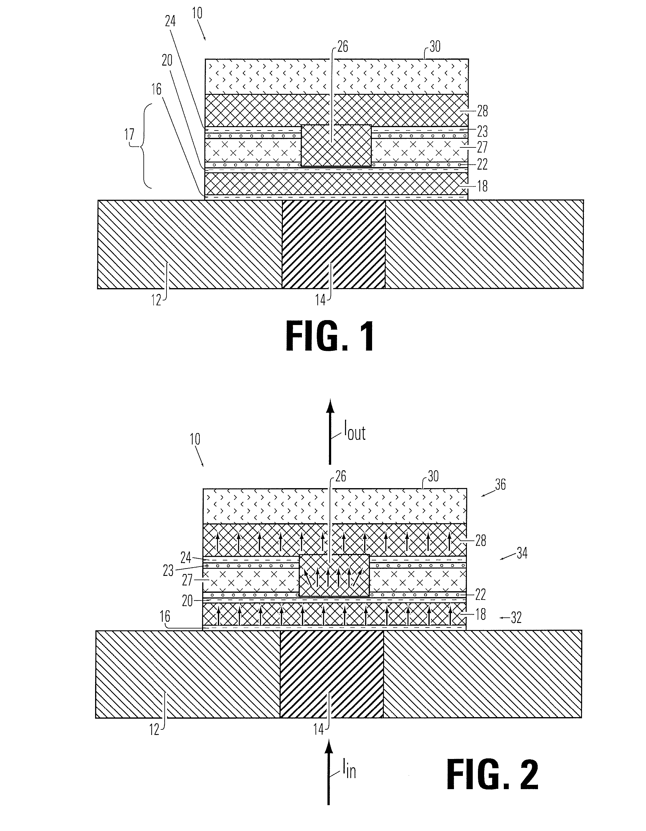 I-shaped phase change memory cell with thermal isolation