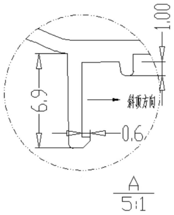 Delayed reverse inclined ejection mold stripping structure and mold stripping method