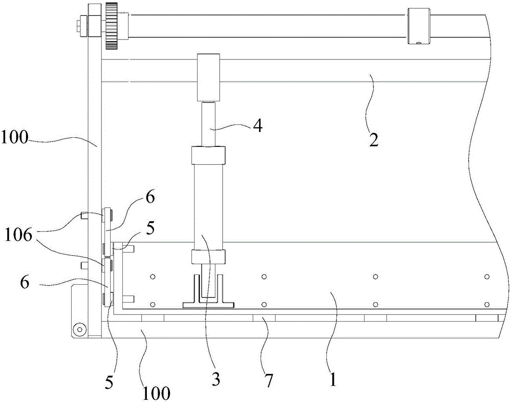 Cloth pressing device of control type cloth press