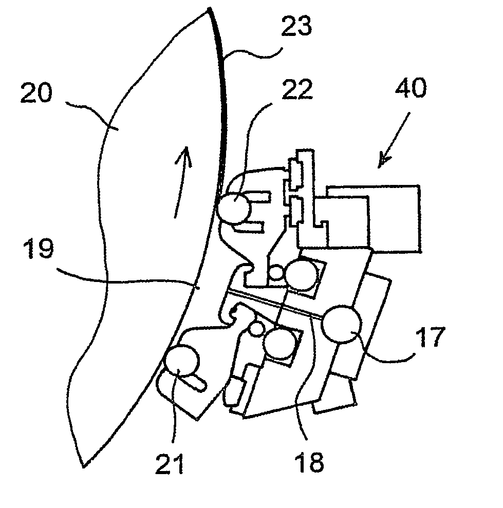 Method for feeding a treating agent to an application apparatus