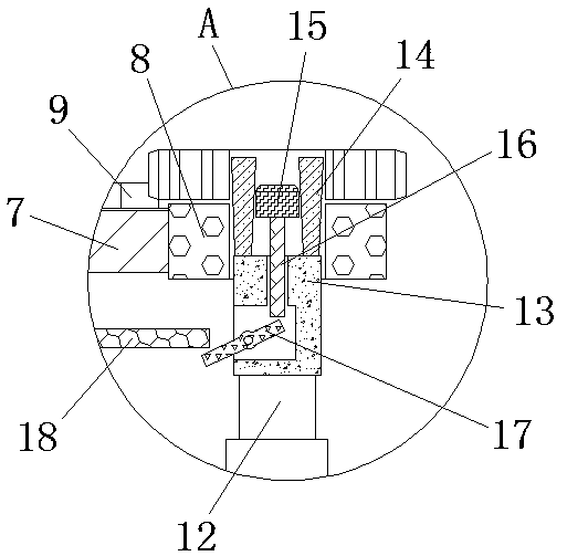 Gear machining grinding device facilitating transmission and grinding method