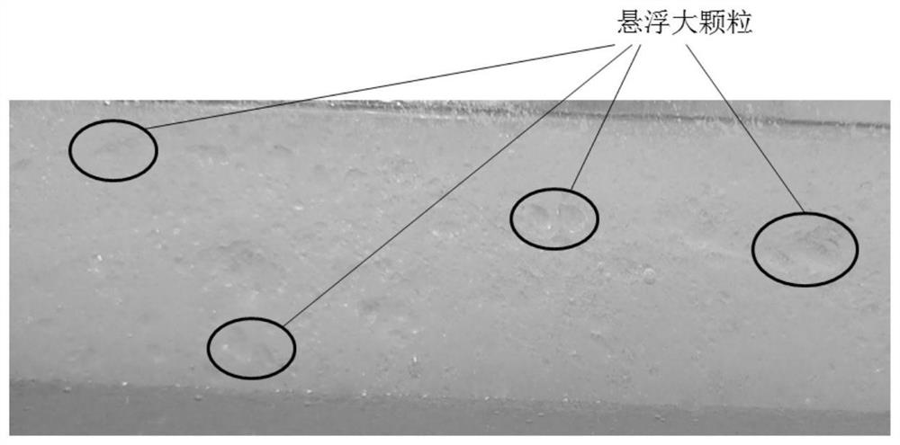 Pulse type fracturing construction process for liquid self-supporting highway