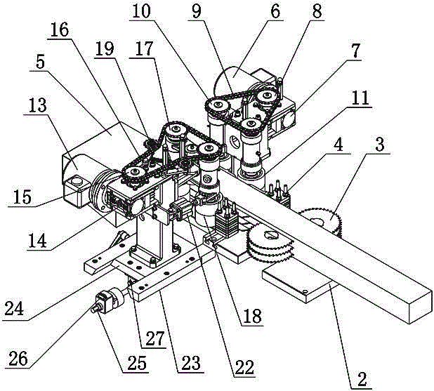 Clamping and forced conveying mechanism based on discharging end of vertical-axis ripping saw