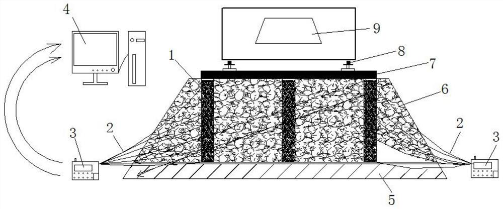 A monitoring device for internal deformation and fine particle loss of track subgrade