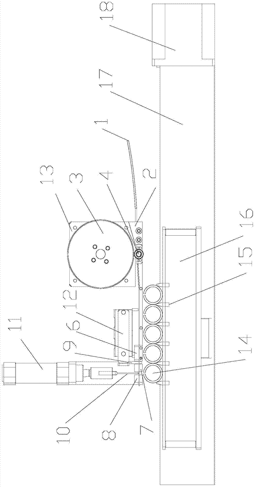 An automatic insertion and introduction device for combined fireworks