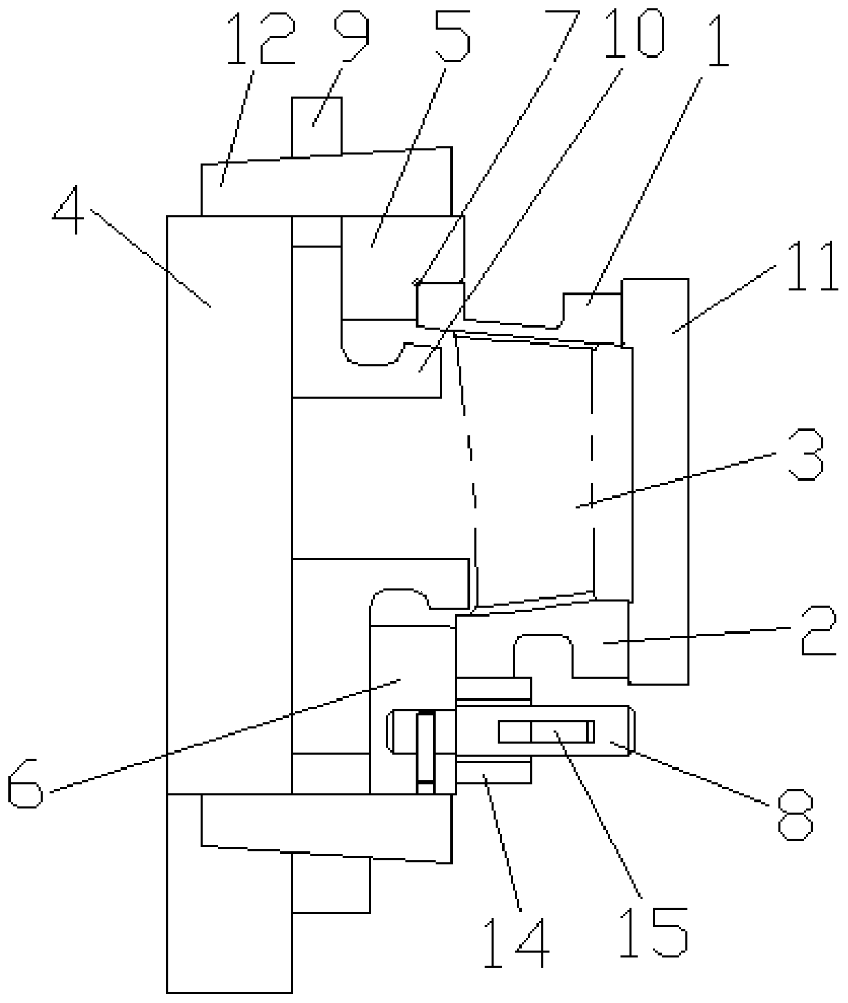 A fan-shaped fixture and method for reducing welding deformation of a blade assembly