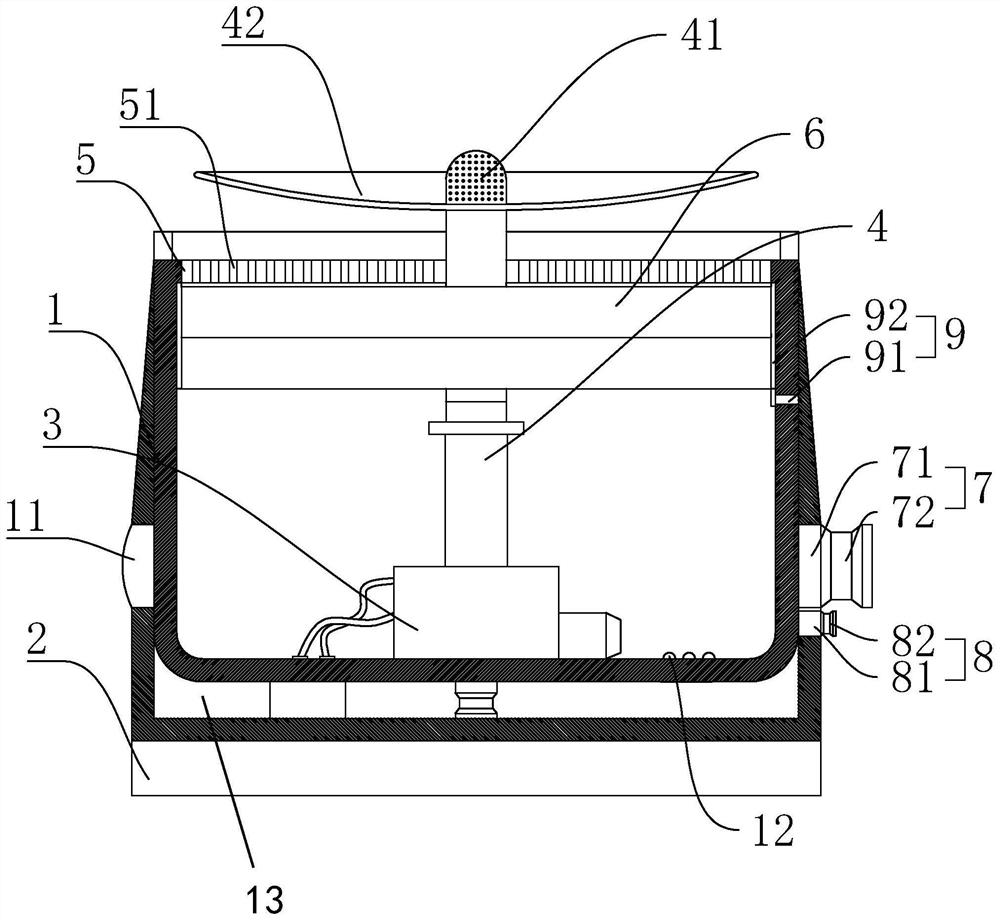 A multi-layer filter element water feeder