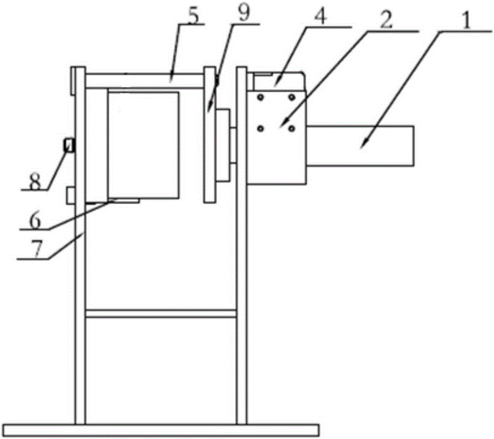 A device for separating warhead liner cover and explosive grain column