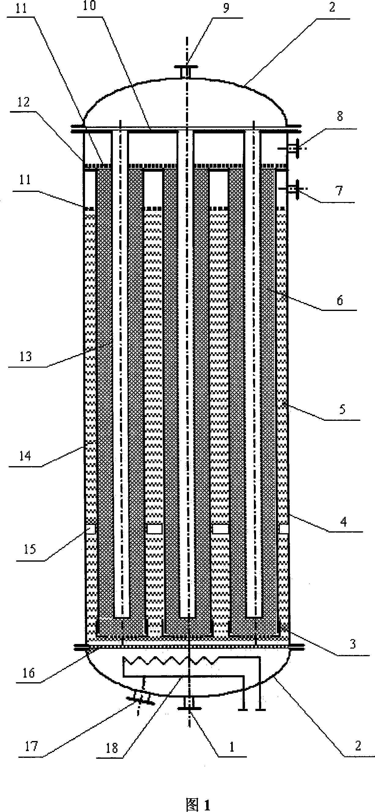 Integrated device for preparing hydrogen by the recapitalization of dimethyl ether aqueous vapor and method