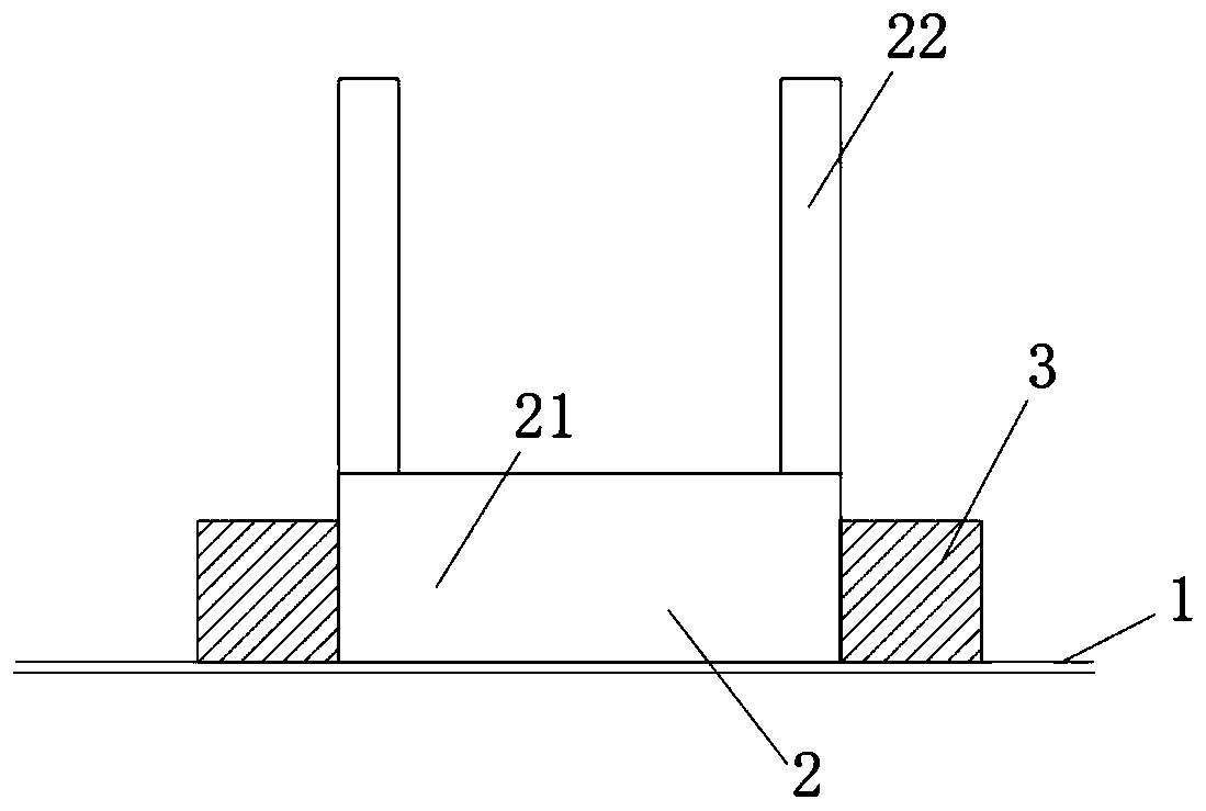 A segmented hoisting structure and method in shipbuilding