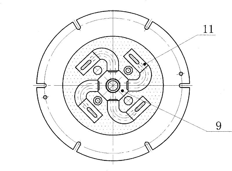 Method for manufacturing crushing wall or rolling mortar wall pouring system of cone crusher during sand-coated casting of inner/outer metal molds