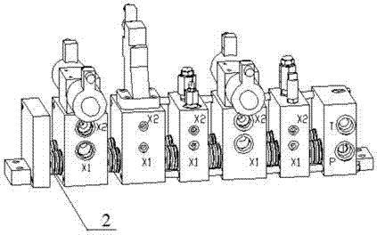 Hydraulic system channel body radial sealing device