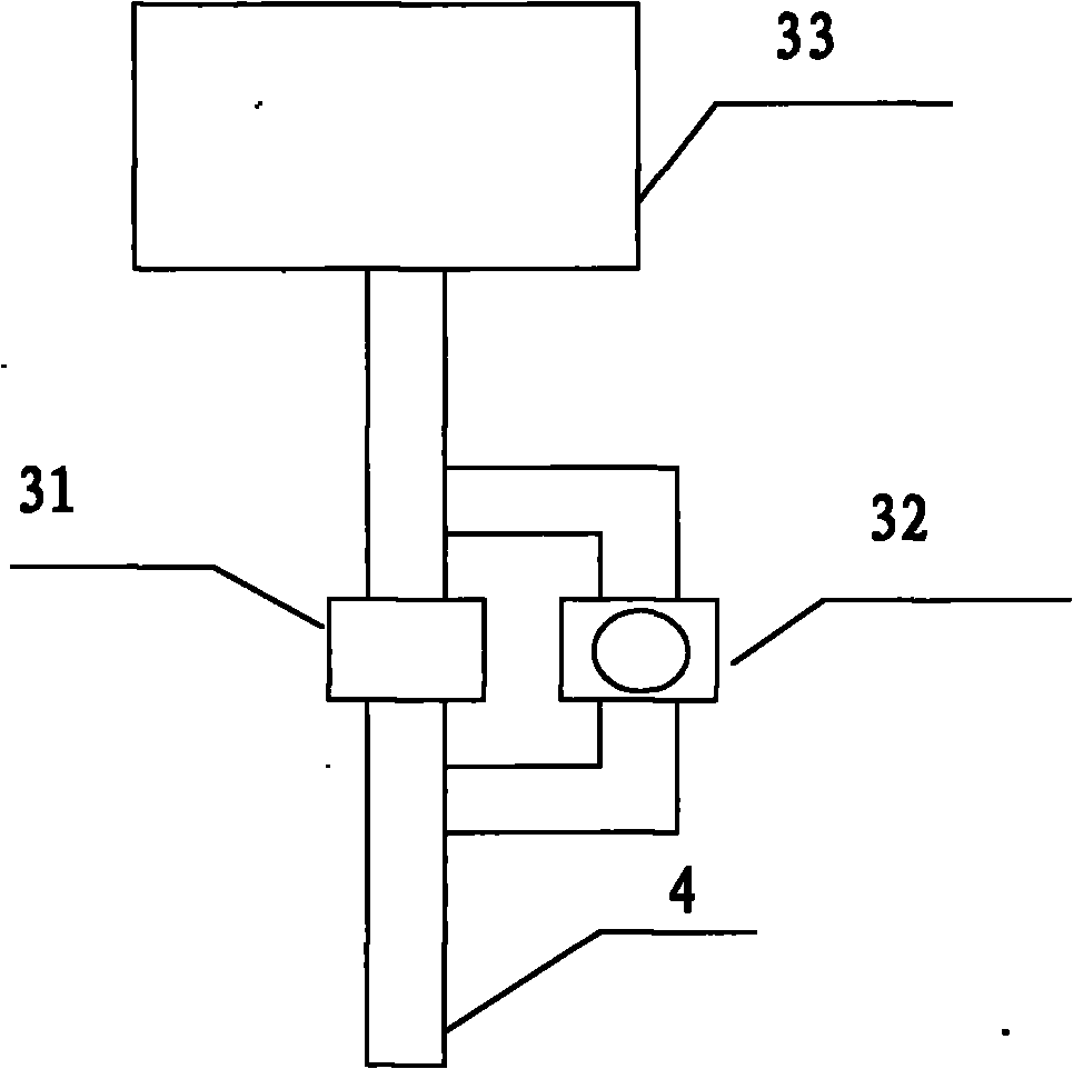 Water-saving control device for groove type washroom and method thereof