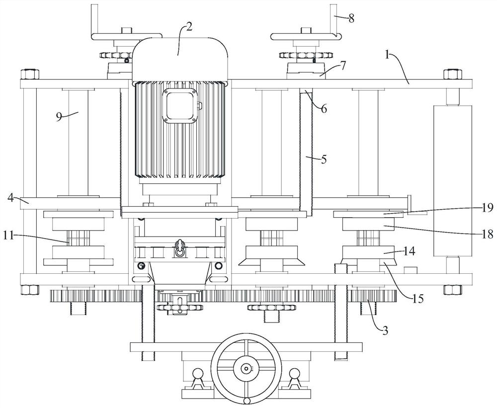 Transmission device for composite board sleeve-free edge sealing machine