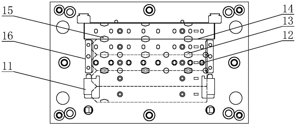 One-shot forming mechanism of brake shoe panel