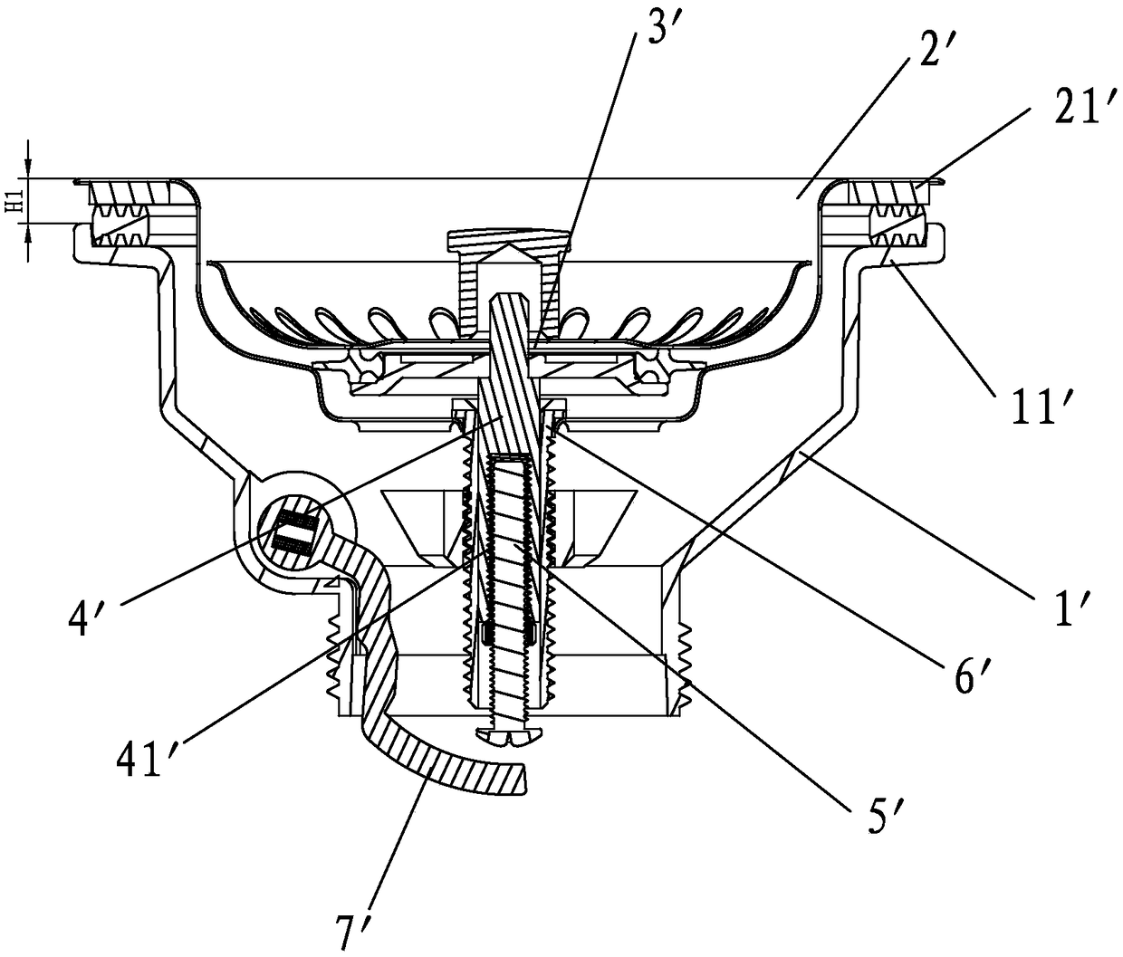 Low-cost and convenient-to-mount drainer