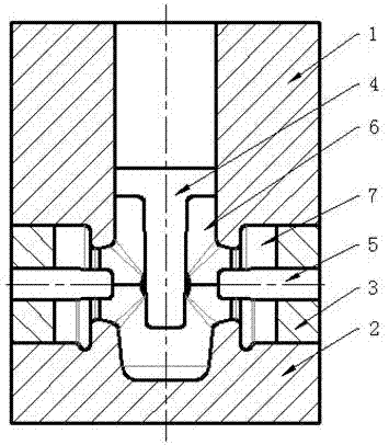 A multi-directional compound extrusion die and method for a large-size flange three-way valve body