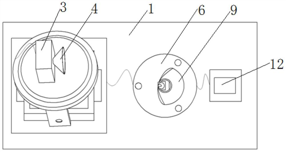 A simulation device for imitating a bat receiving part and its application method