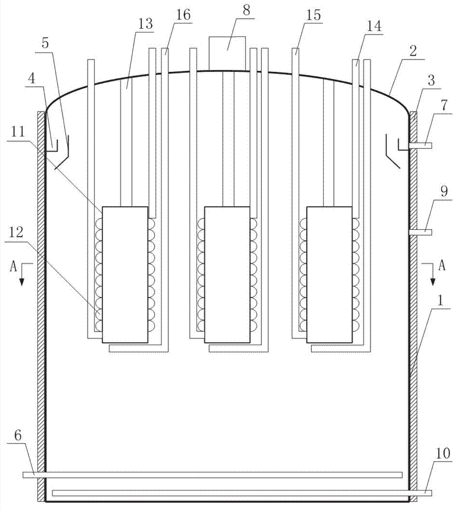 Up-flow anaerobic sludge bed reactor and operation method