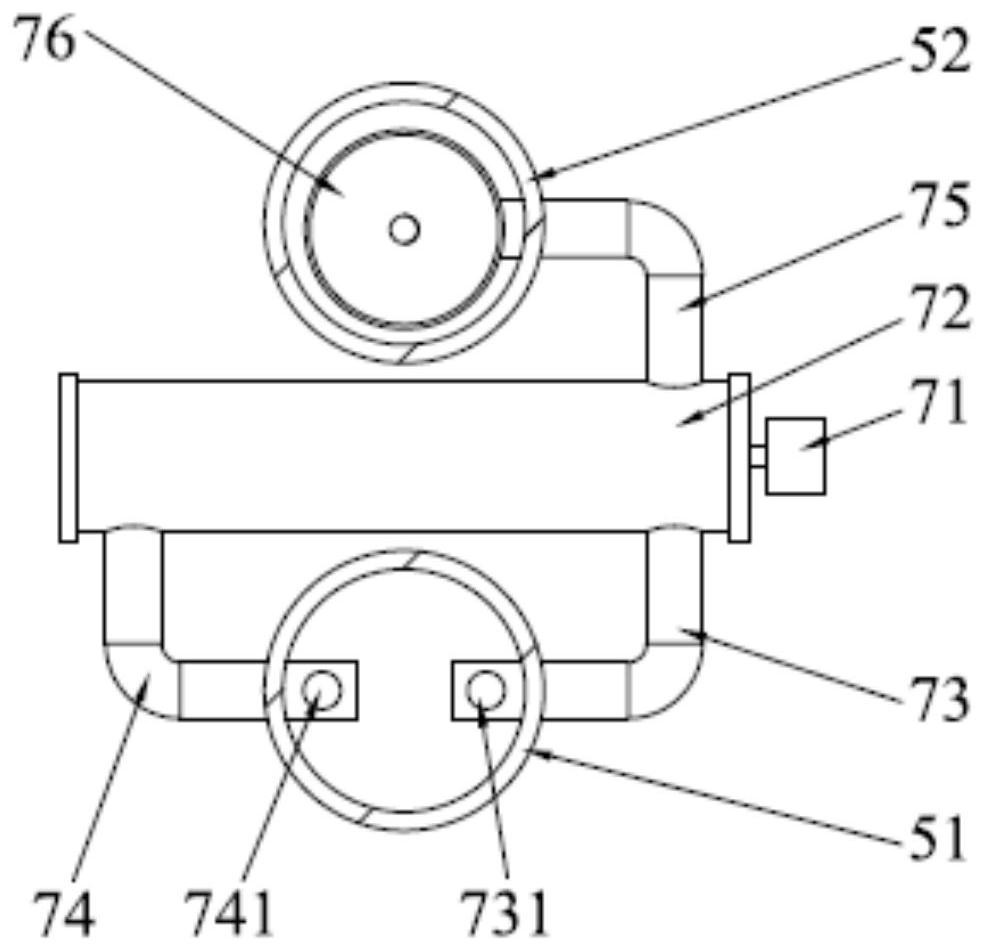 Cleaning system of shell and tube heat exchanger and control method of cleaning system