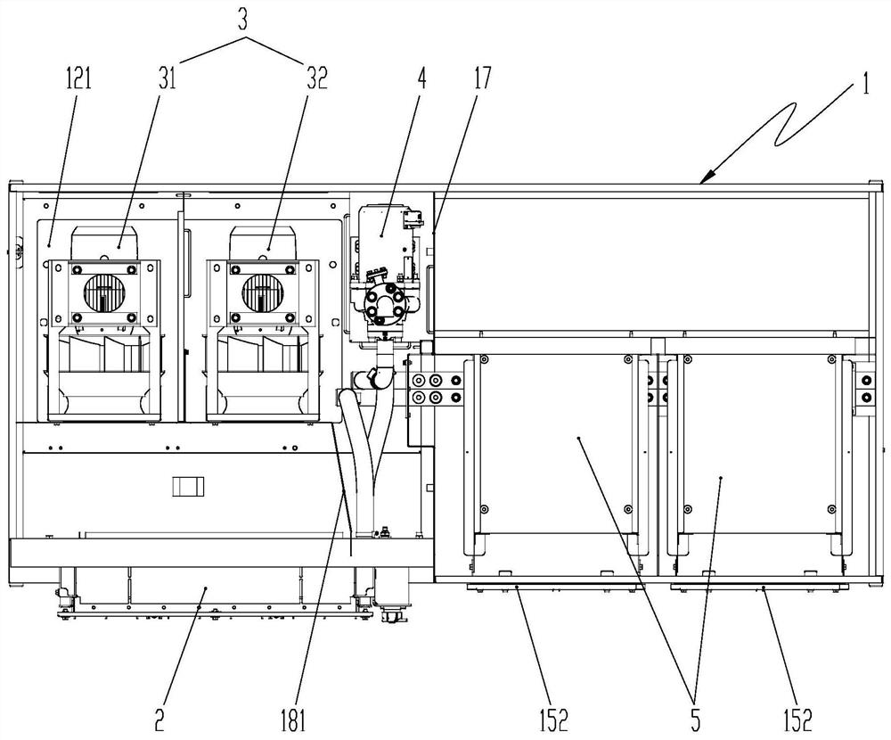 Testing device and testing method for water cooling system of rail transit converter