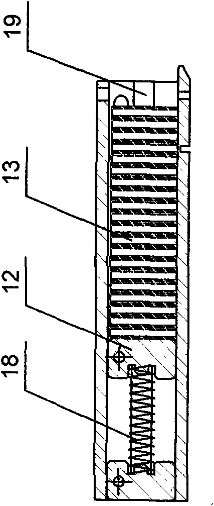 Elastic straight pin feeding device used for producing low-voltage circuit breakers