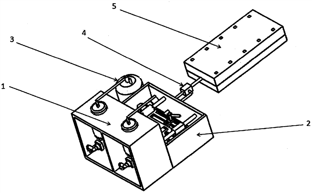 Injection molding method and device for preparing large-size high-temperature-resistant and high-pressure-resistant expansion coated capsule from ultrahigh-viscosity silicone rubber