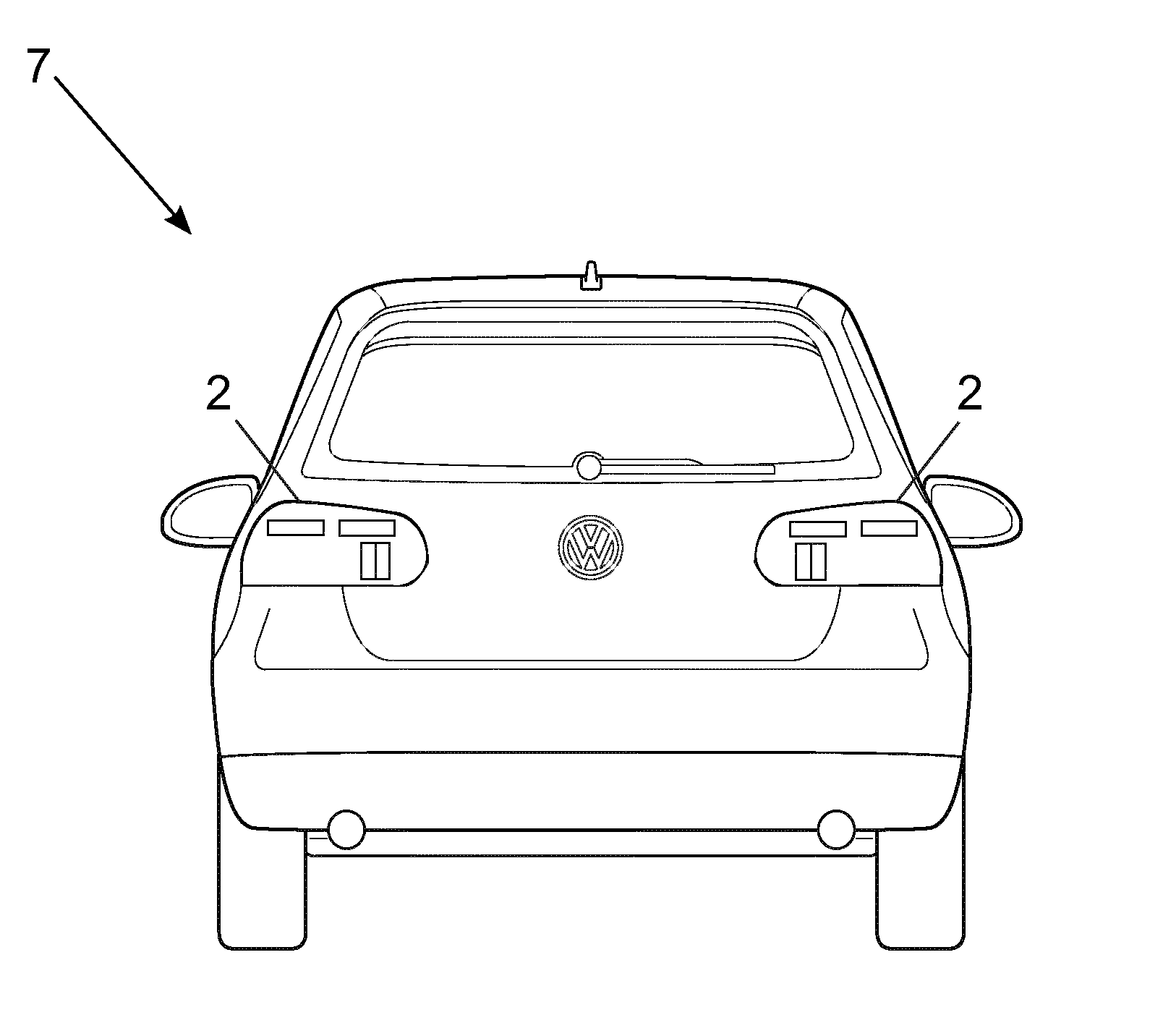 Method and device for controlling the light emission of a rear light of a vehicle
