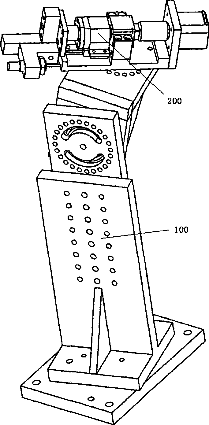 Detection adjusting apparatus and method for thin slab assembly