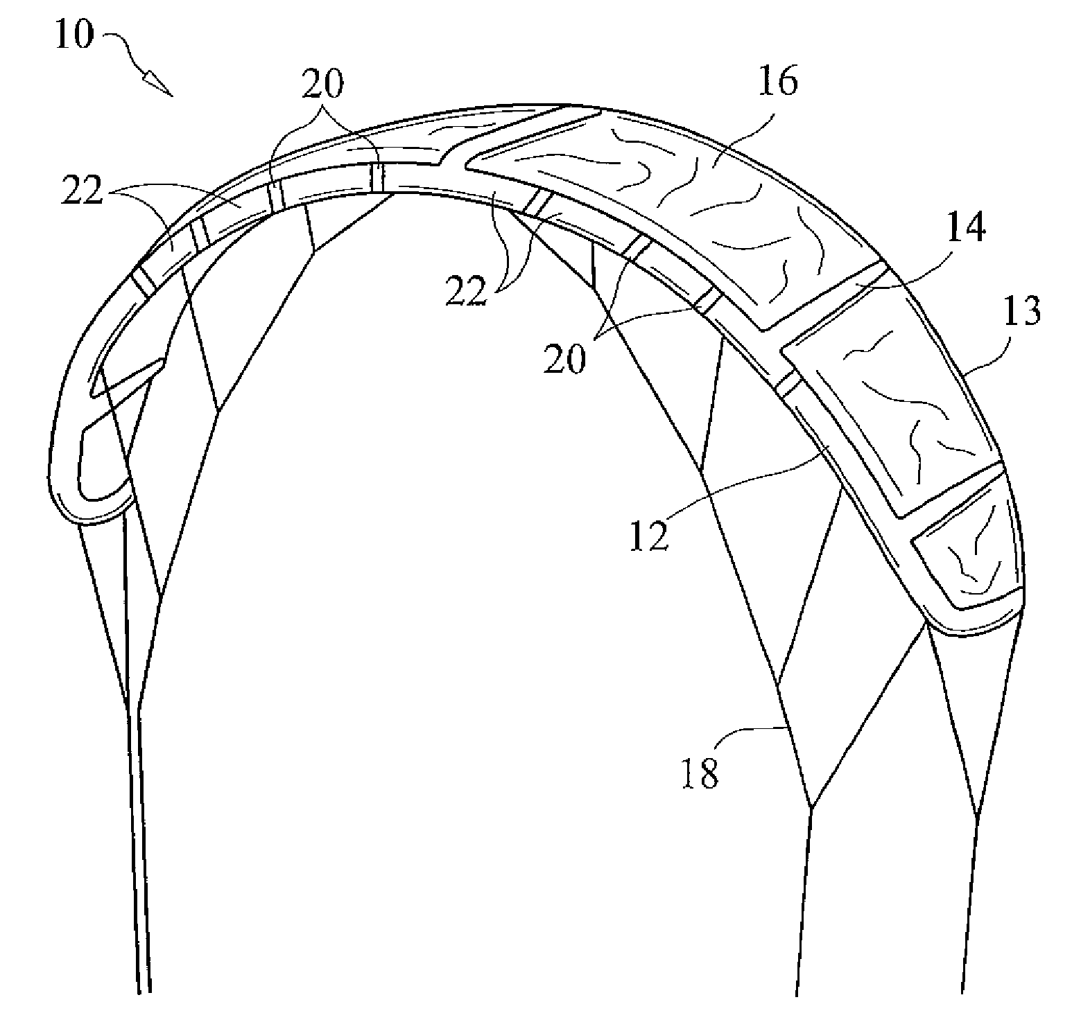 Traction kite with deformable leading edge