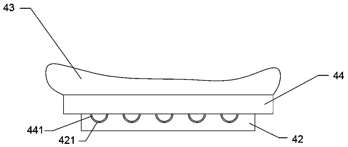 Office chair structure for facilitating straightening of back