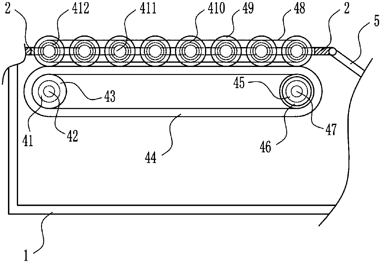 A double-head cutting machine for electronic components