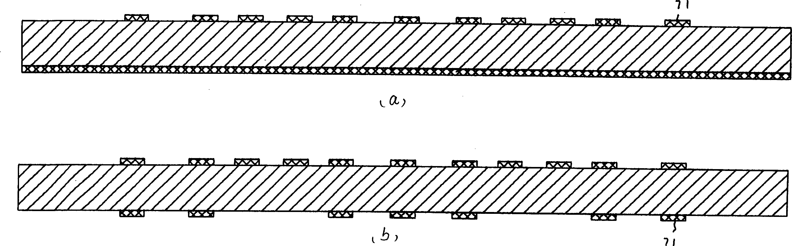 Flat-face saliant-point type packing base-board for integrated circuit or discrete device