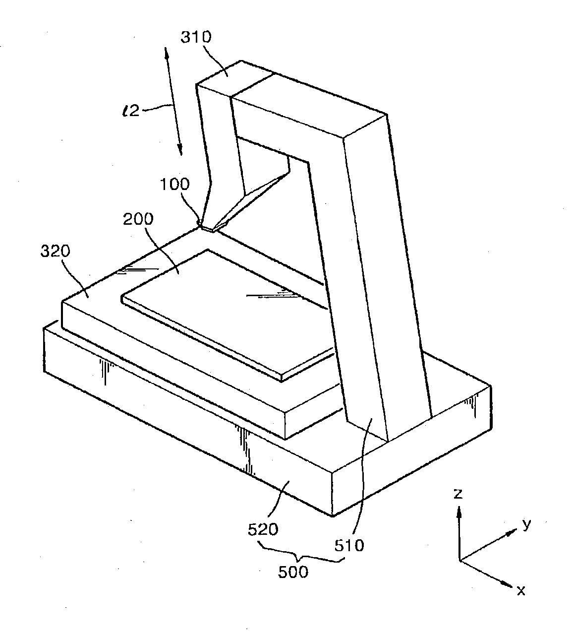 Scanning probe microscope capable of measuring samples having overhang structure