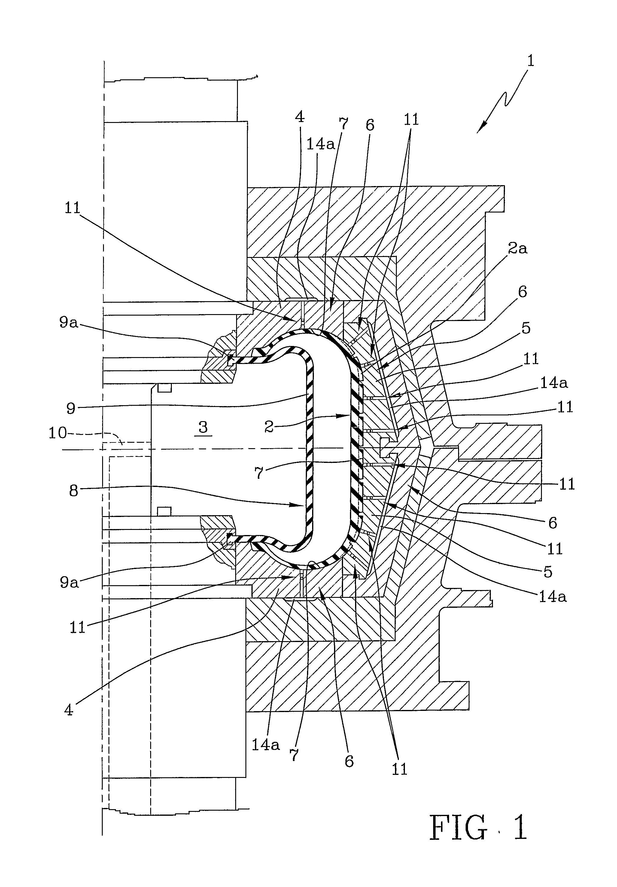 Method and apparatus for manufacturing tyres for vehicle wheels