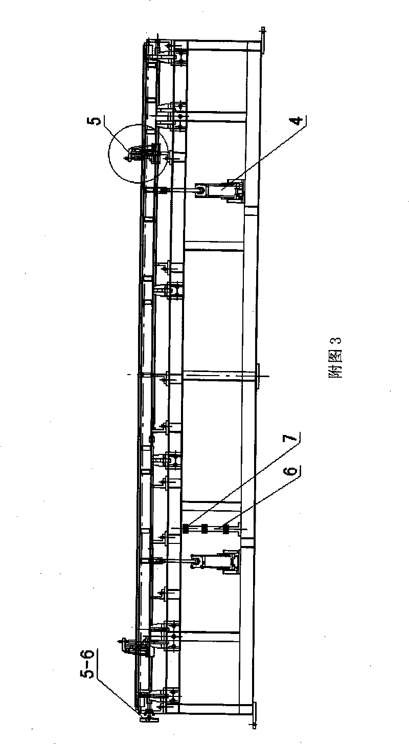 Automatic receiving centralizing device for giant engineering tyre wire cord fabric