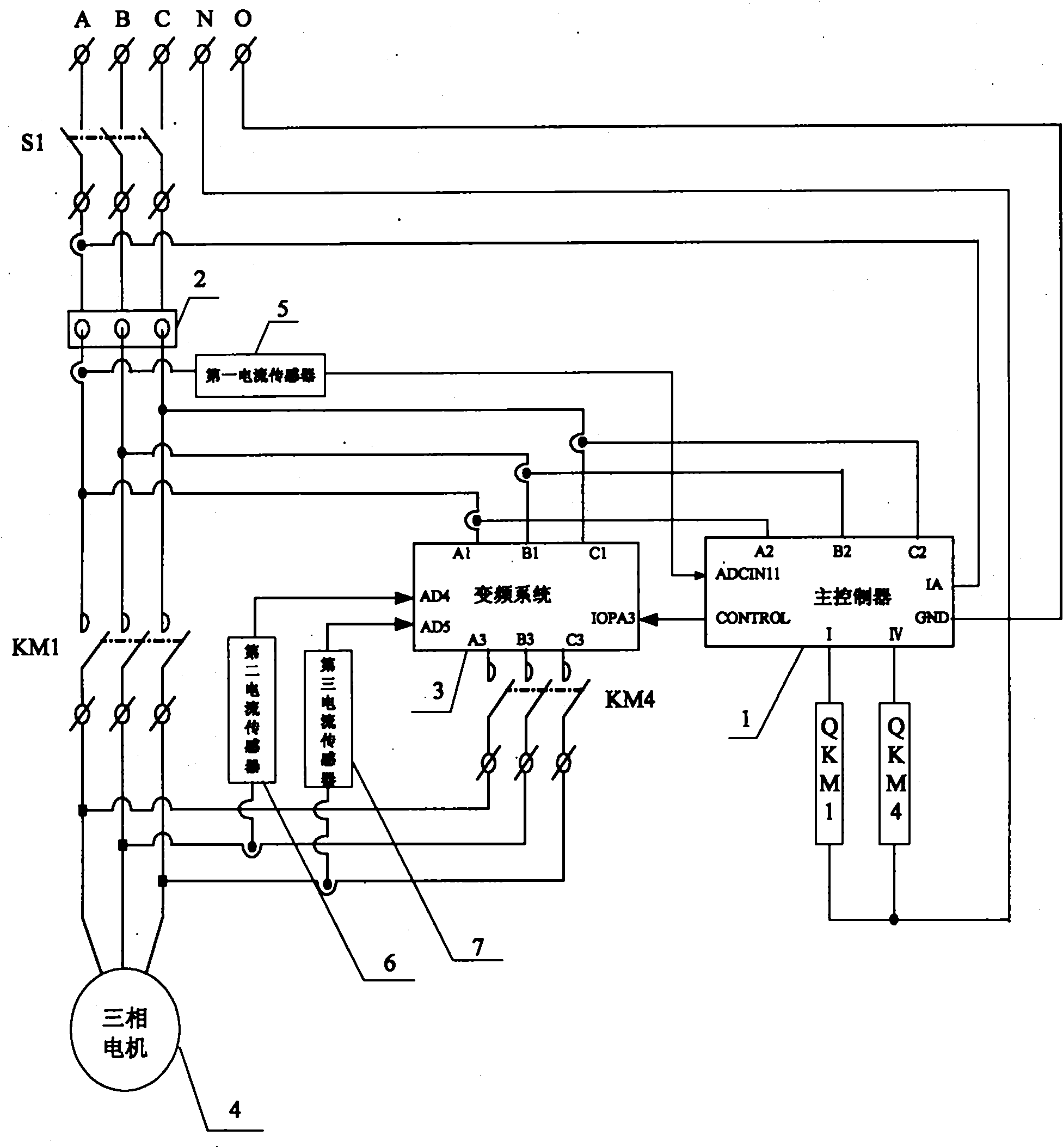 Dragging device with high starting performance induction motor and frequency transformer cooperatively running