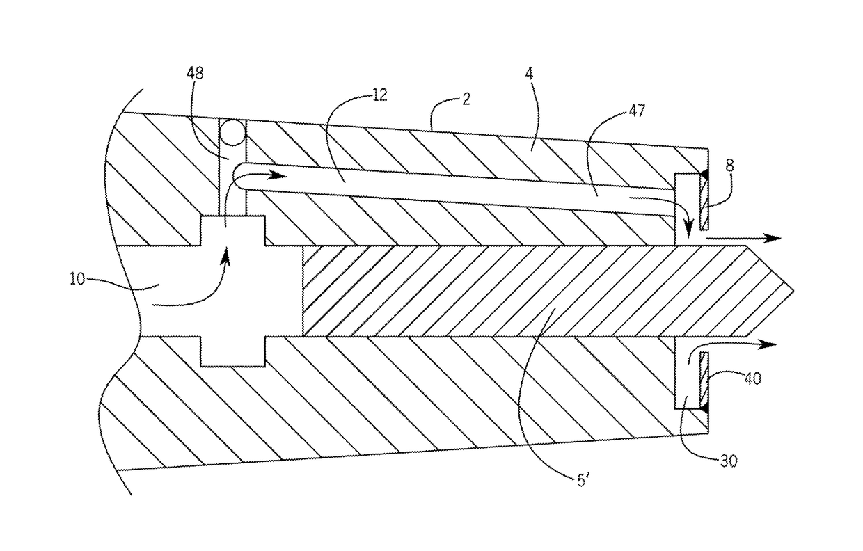 Tool holding device