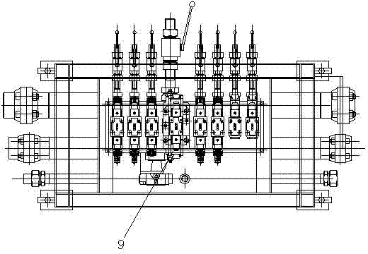 Hydraulic system for steel collection device