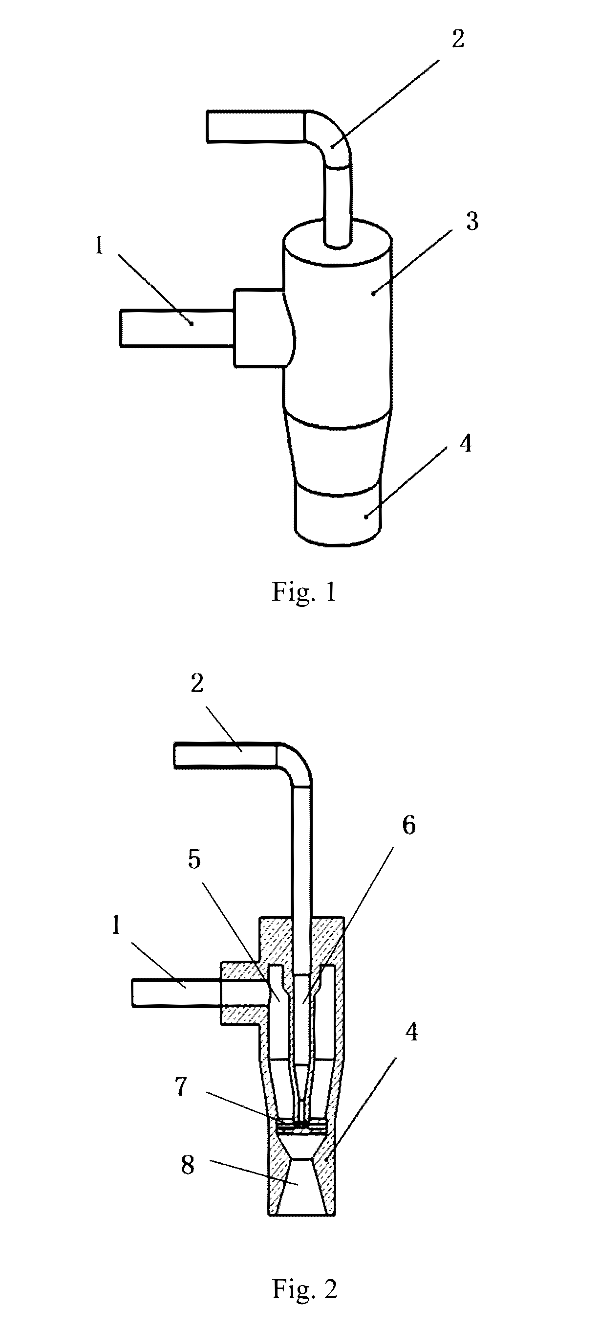Cleaning device for atomizing and spraying liquid in two-phase flow