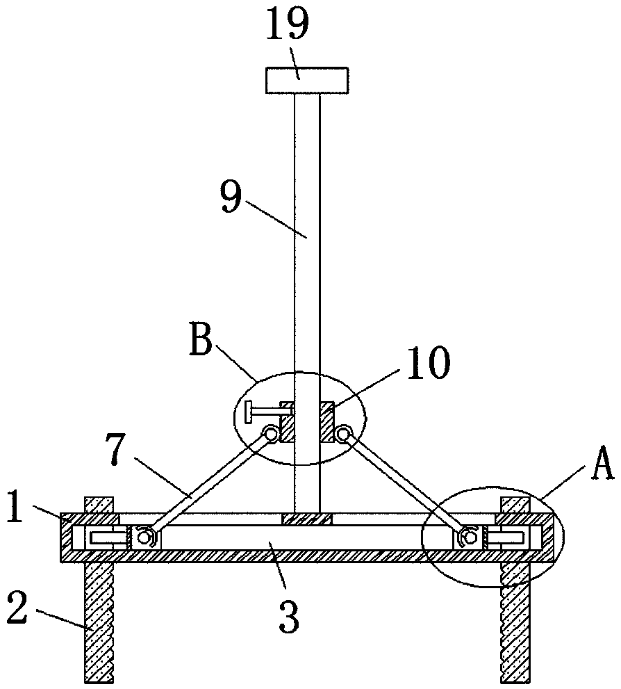 Graphite crucible clamping device and use method thereof