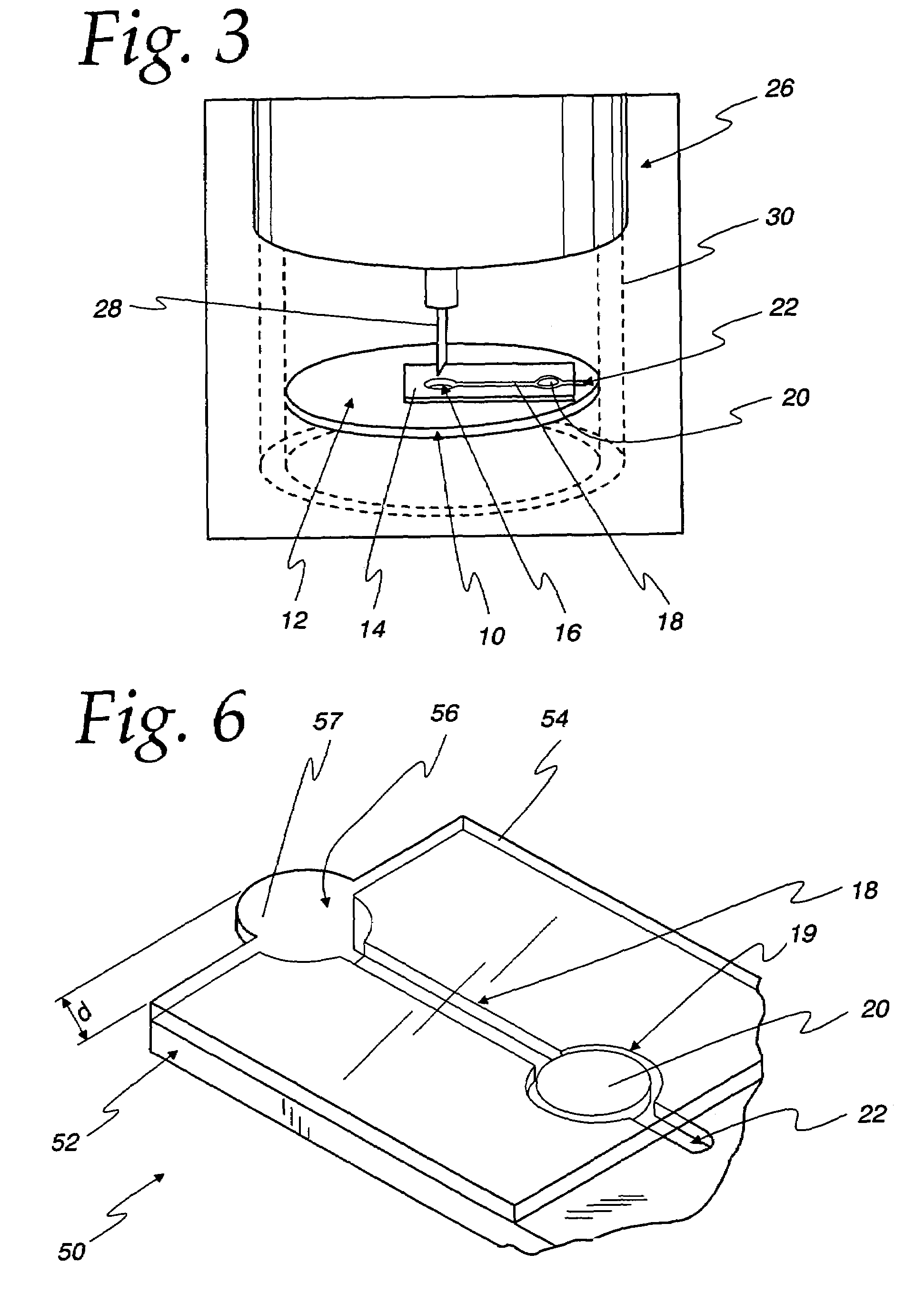Diagnostic test strip for collecting and detecting an analyte in a fluid sample
